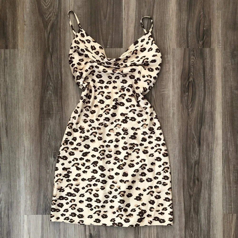 Forever 21 cream cheetah print cowl neck dress size small